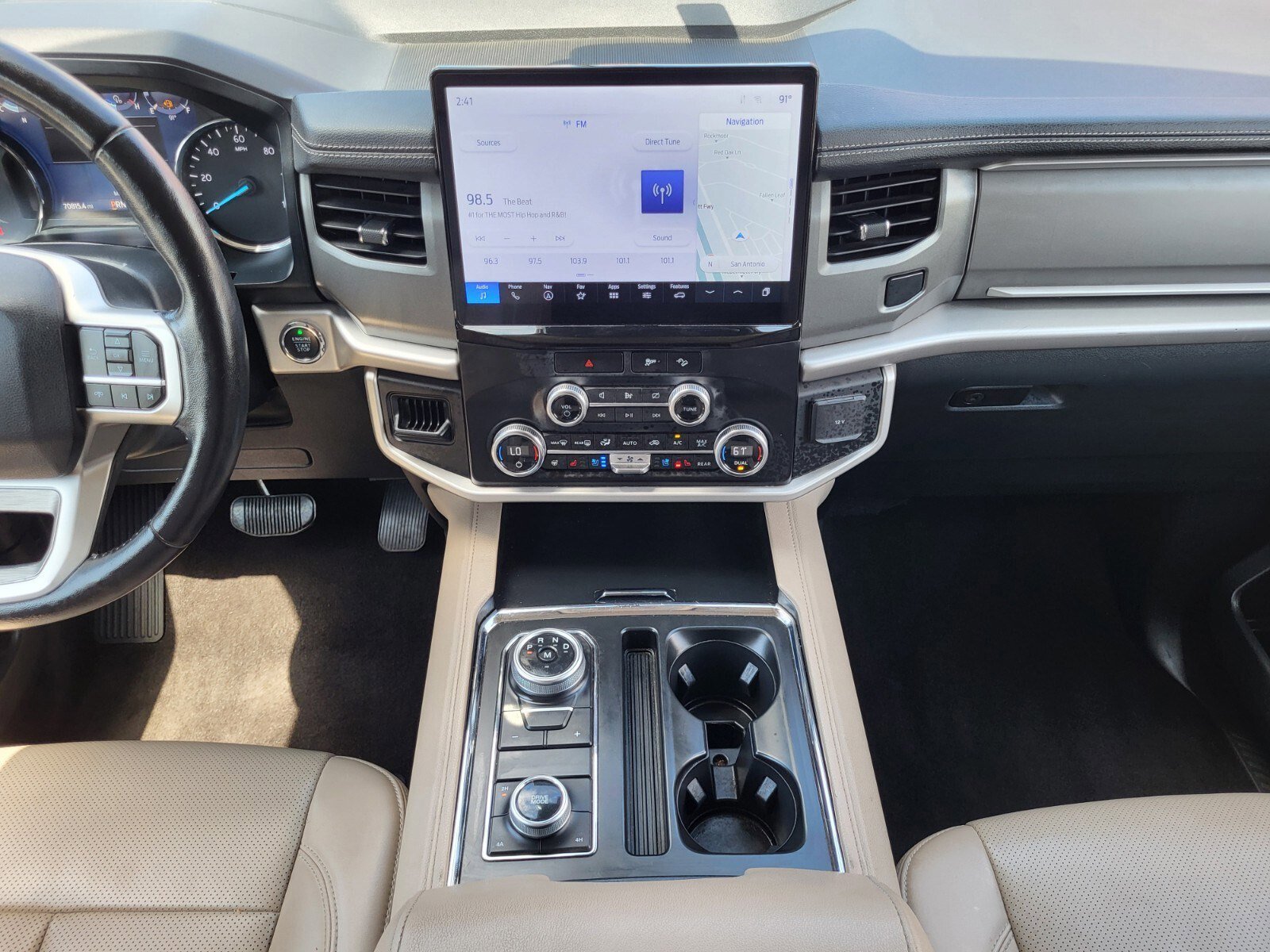 Certified 2023 Ford Expedition Max XLT image 15