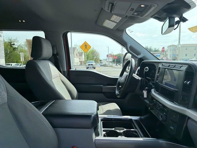 Certified 2023 Ford F350 XLT w/ Snow Plow/Camper Package AWD/4WD image 37