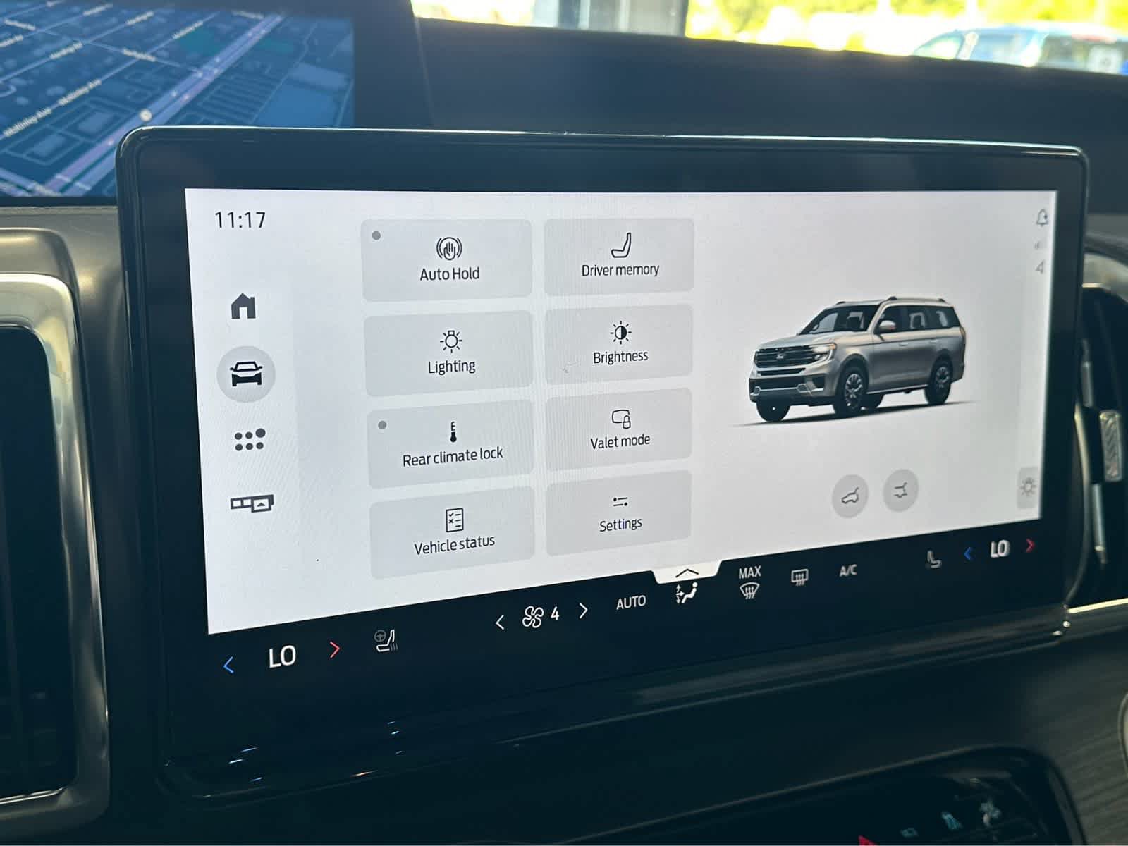 Certified 2025 Ford Expedition Platinum AWD/4WD image 29