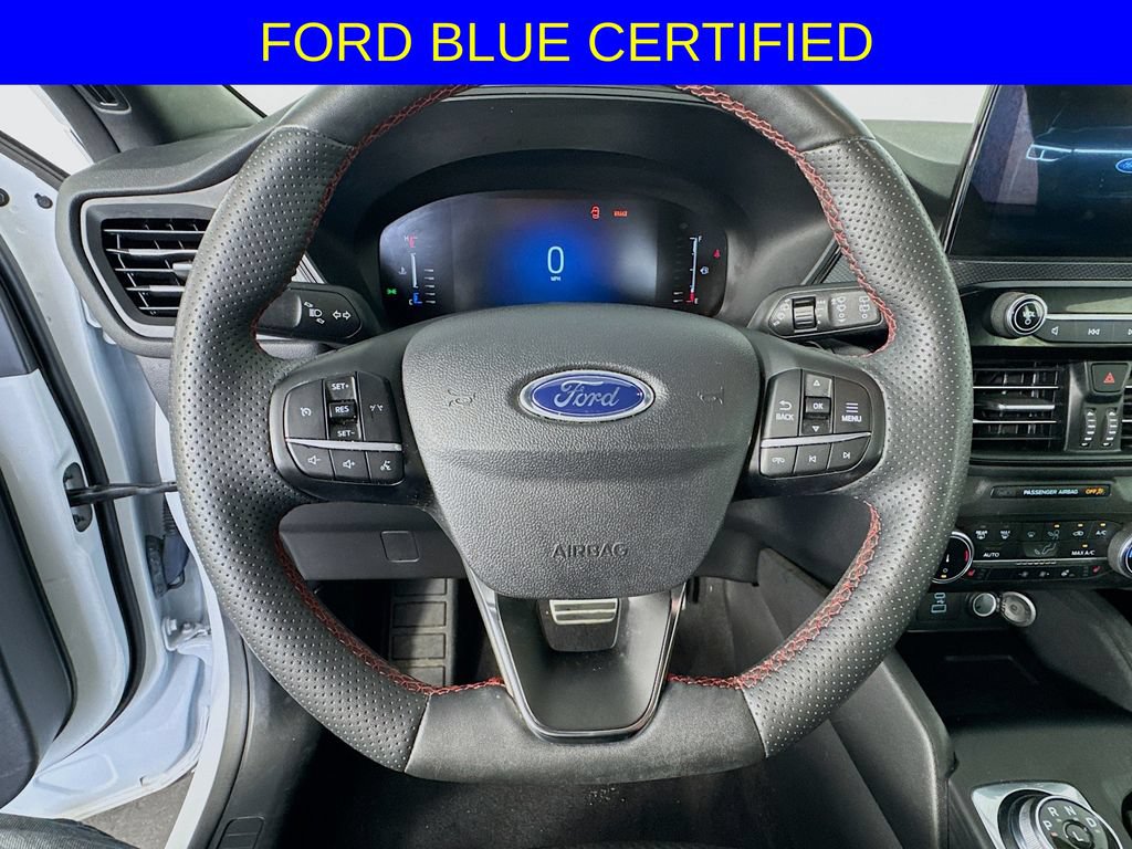 Certified 2023 Ford Escape ST-Line Select AWD/4WD image 14