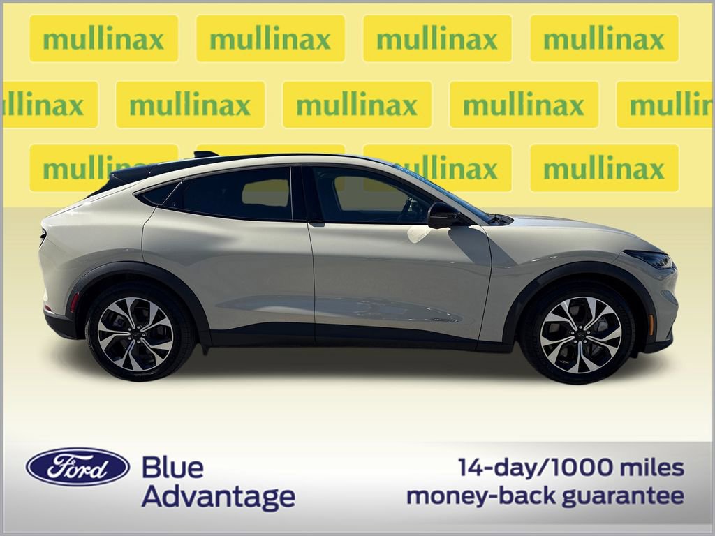 Certified 2025 Ford Mustang Mach-E Select image 2