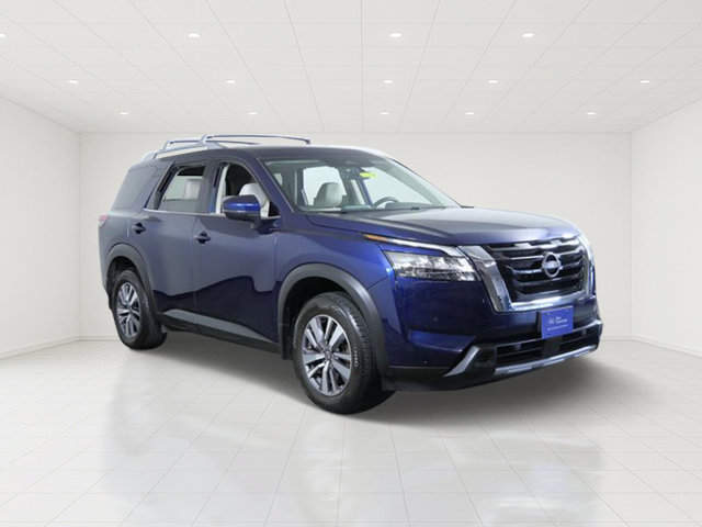 Used 2023 Nissan Pathfinder SL