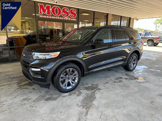 Certified 2023 Ford Explorer XLT w/ Equipment Group 202A image 1