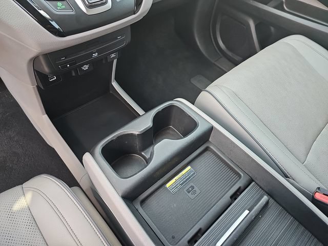 Used 2022 Honda Odyssey Elite image 29