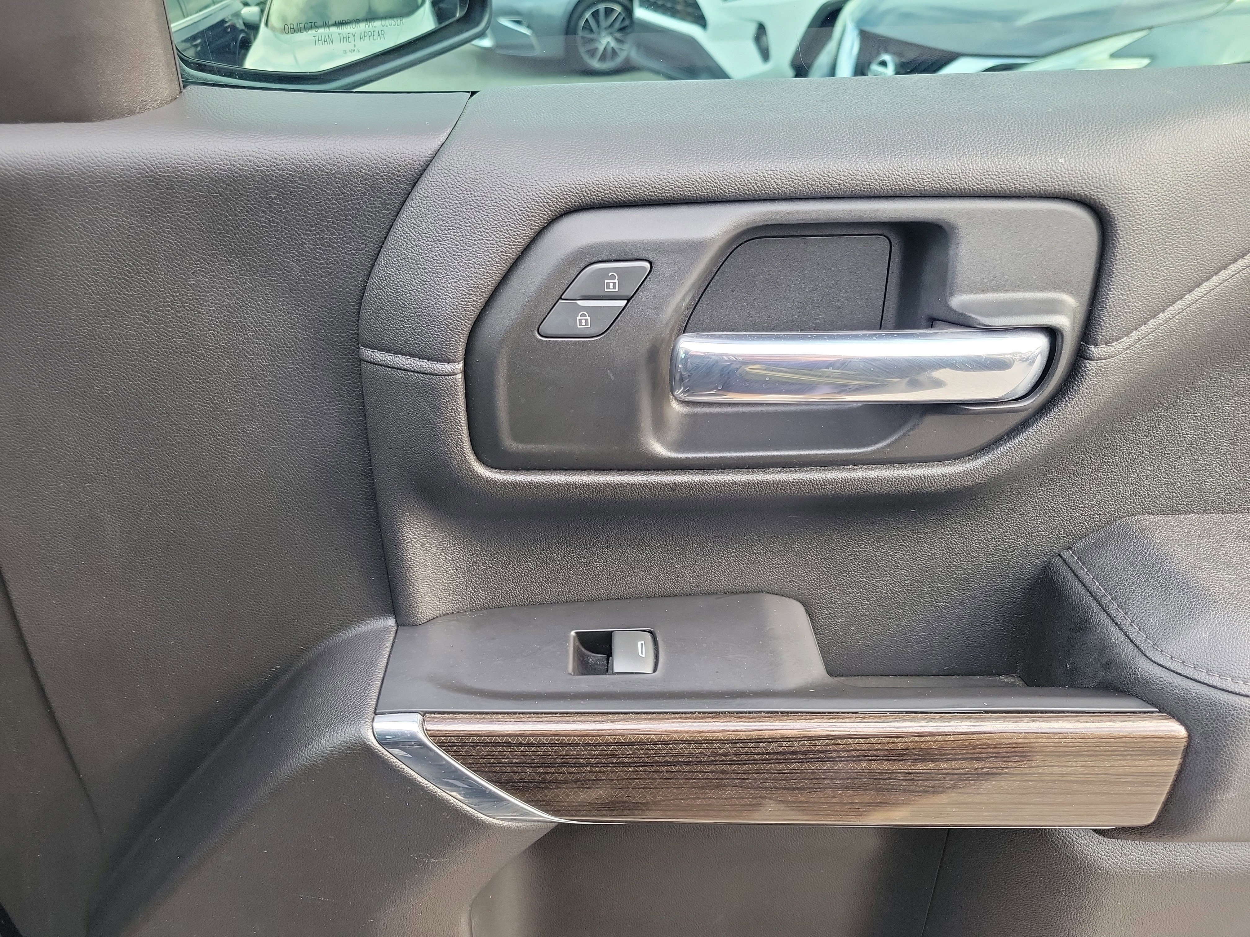Used 2019 Chevrolet Silverado 1500 RST image 28