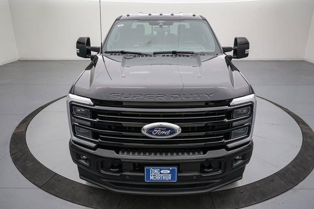 Certified 2025 Ford F350 Platinum AWD/4WD image 11
