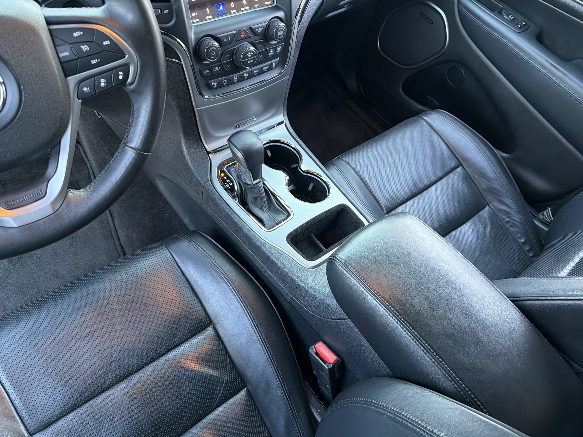 Used 2018 Jeep Grand Cherokee High Altitude RWD image 21