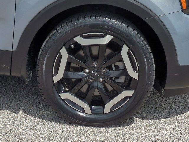 Used 2024 Kia Telluride S w/ S Sunroof Package image 11