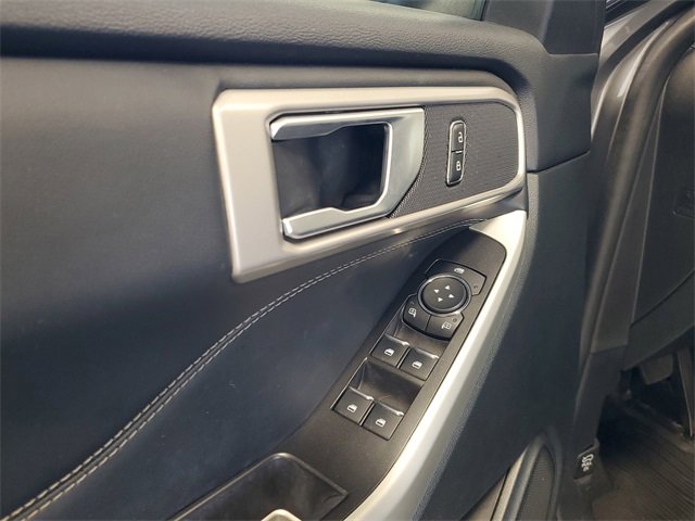 Certified 2023 Ford Explorer XLT w/ Equipment Group 202A image 7