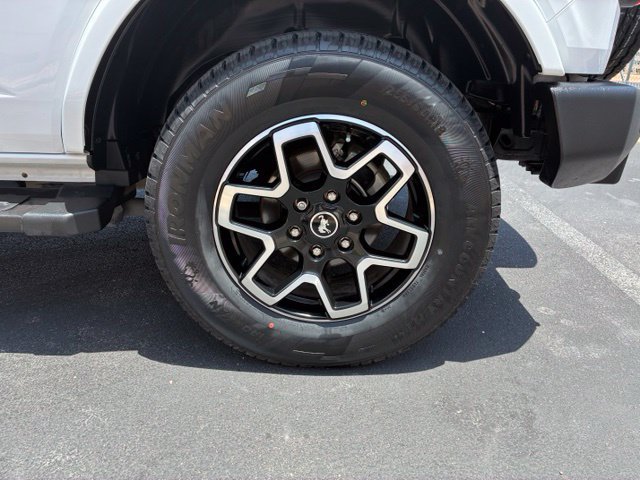 Certified 2024 Ford Bronco Outer Banks AWD/4WD image 16
