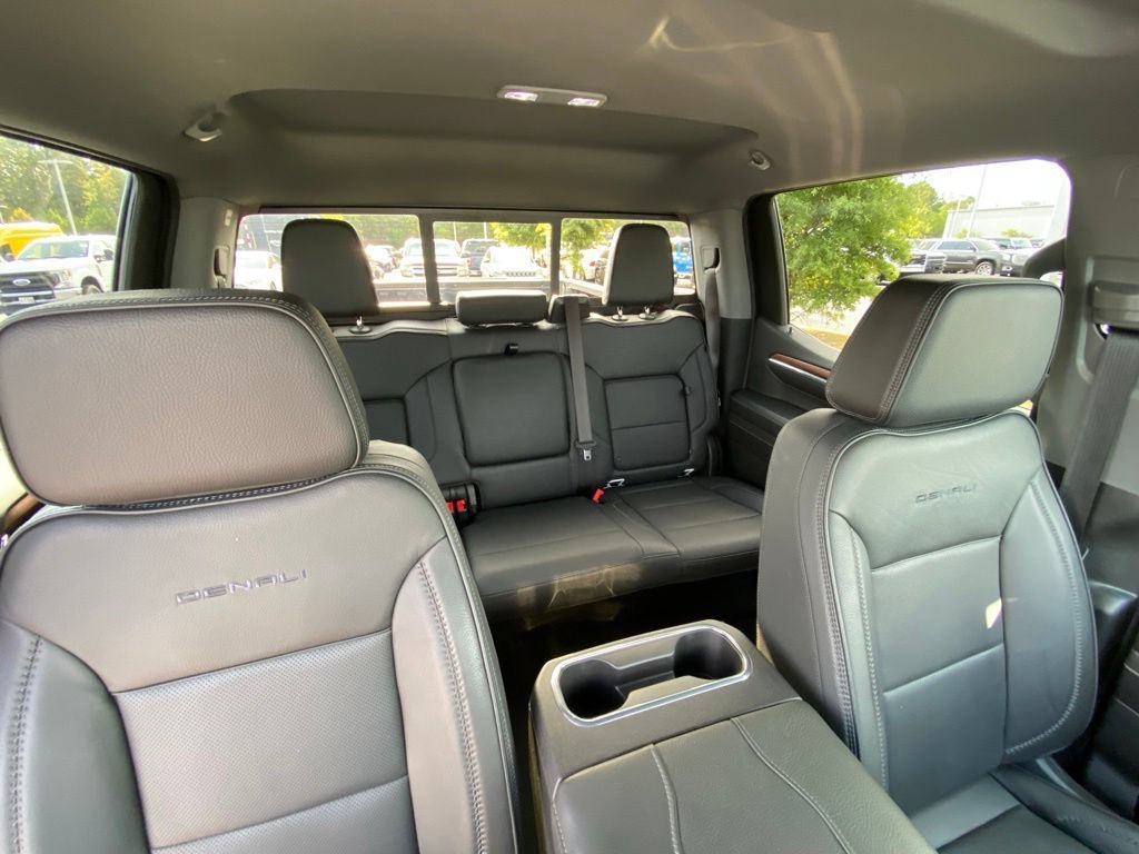 Used 2023 GMC Sierra 1500 Denali w/ Technology Package AWD/4WD image 28