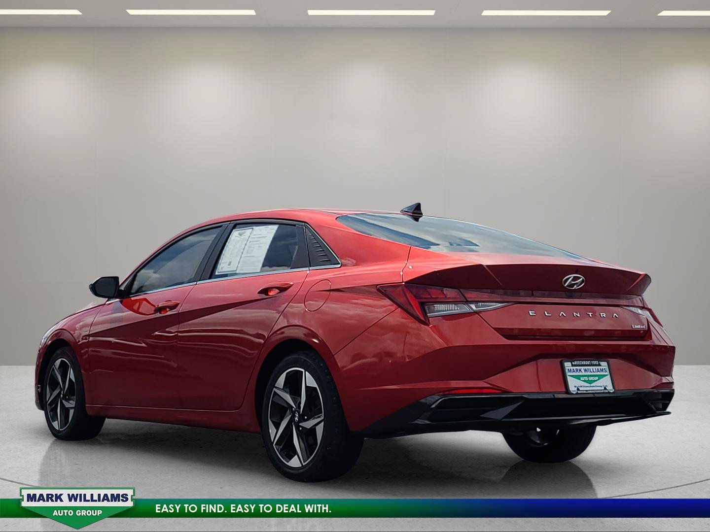 Used 2022 Hyundai Elantra Limited w/ Cargo Package FWD image 6