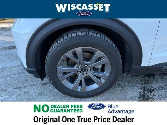 Certified 2022 Ford Explorer XLT w/ Equipment Group 202A image 37