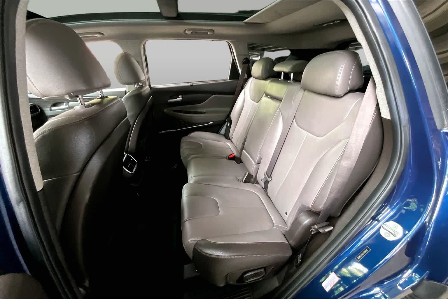 Used 2020 Hyundai Santa Fe Limited FWD image 19