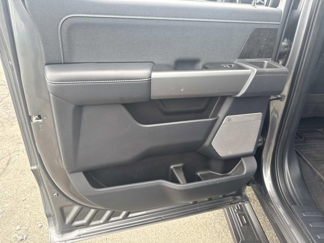 Certified 2025 Ford F350 Lariat w/ Black Appearance Package AWD/4WD image 17