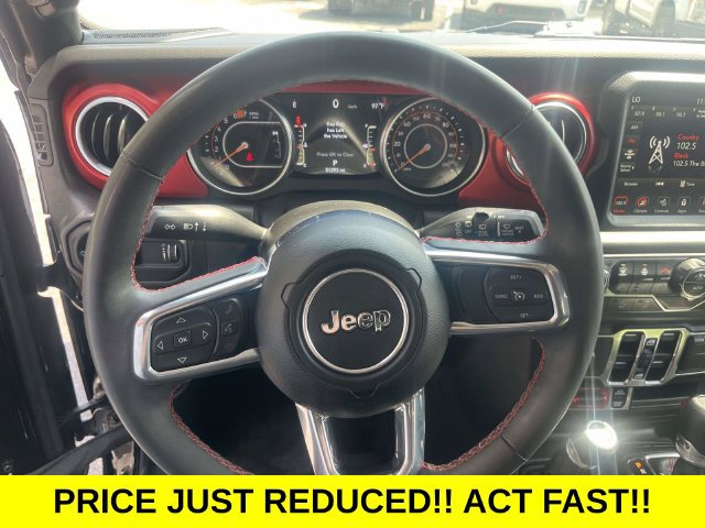 Used 2023 Jeep Wrangler Unlimited Rubicon w/ LED Lighting Group AWD/4WD image 22