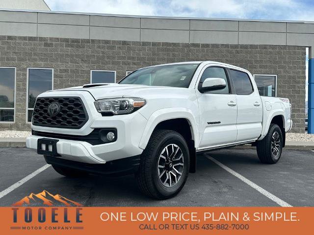 Used 2020 Toyota Tacoma TRD Sport w/ Technology Package AWD/4WD image 1
