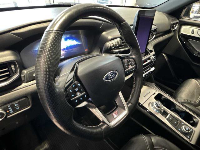 Certified 2021 Ford Explorer ST w/ ST Street Pack image 9