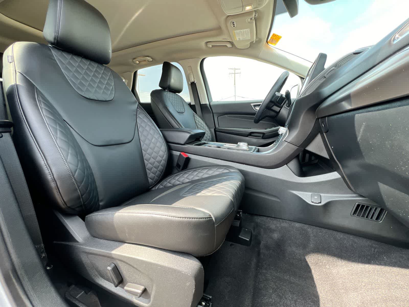 Certified 2024 Ford Edge Titanium w/ Equipment Group 301A AWD/4WD image 21