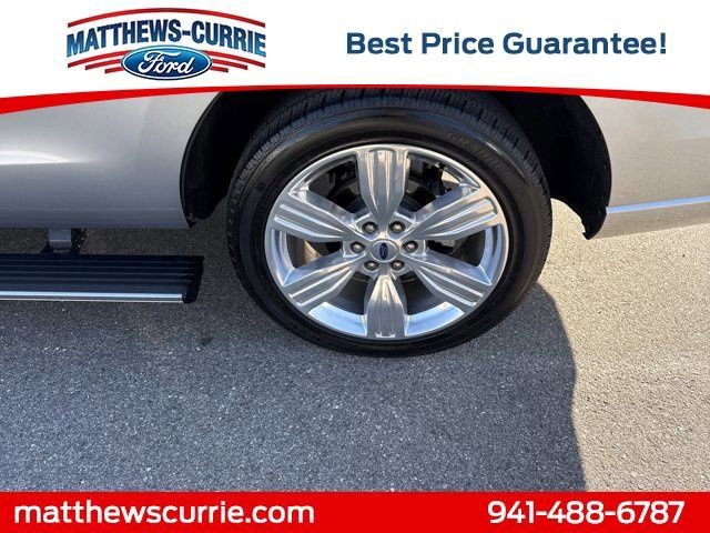 Certified 2024 Ford Expedition Platinum image 17