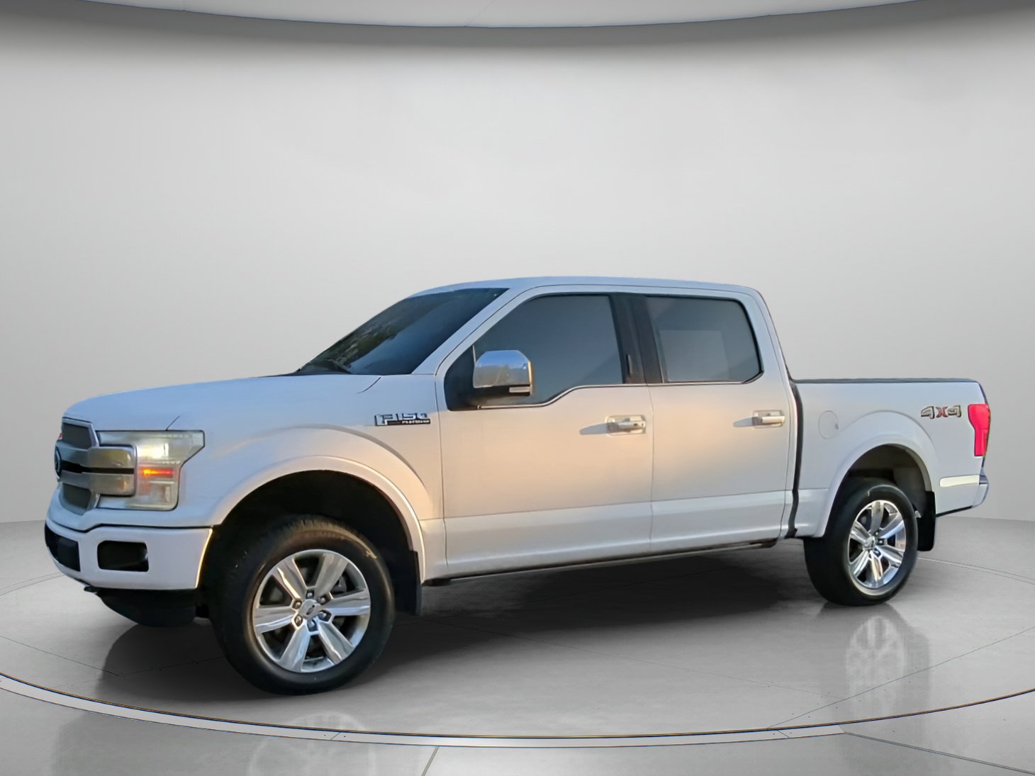 Certified 2019 Ford F150 Platinum AWD/4WD image 14