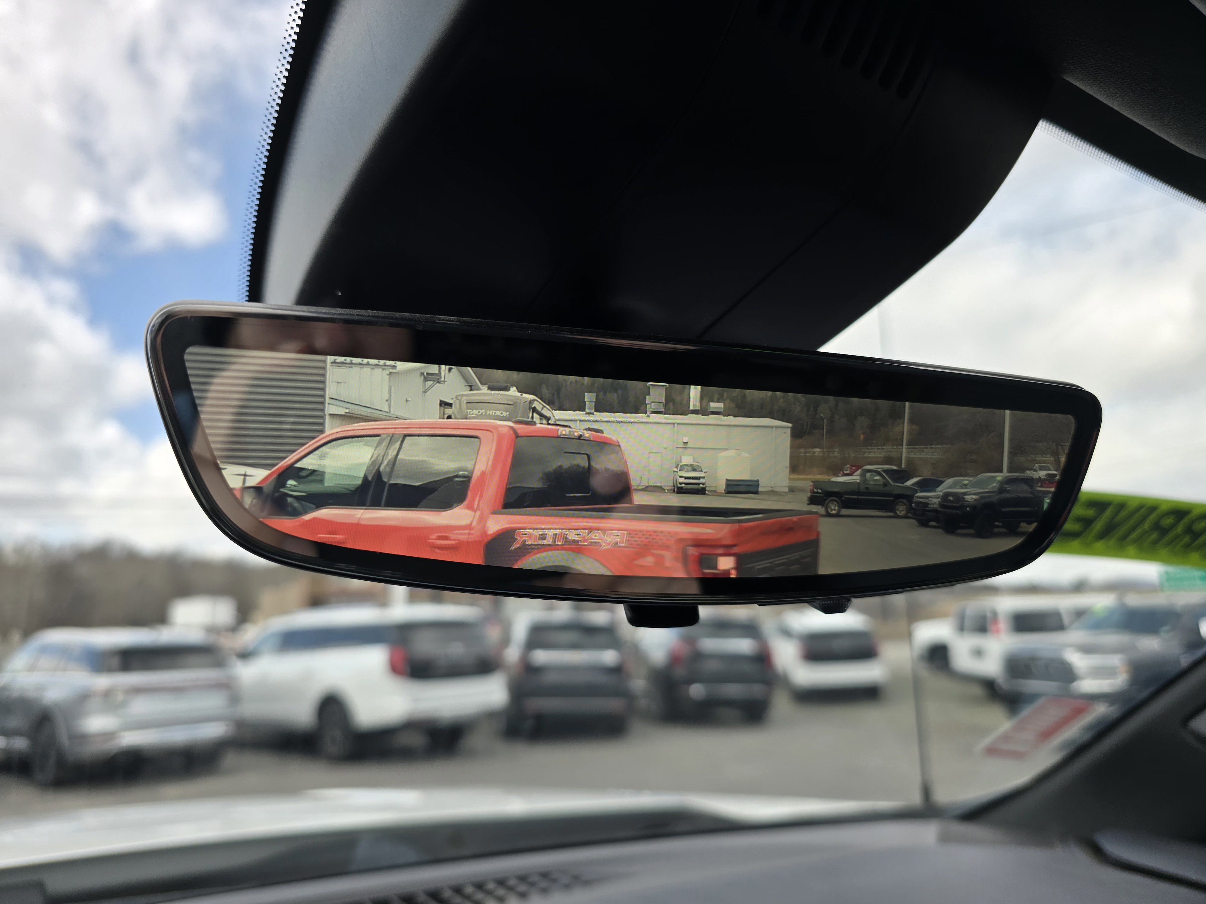 Used 2024 Chevrolet Silverado 1500 High Country w/ High Country Premium Package image 28