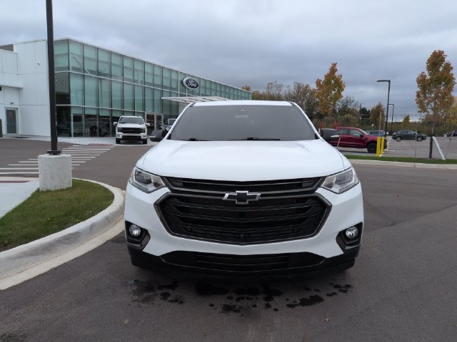 Used 2021 Chevrolet Traverse Premier w/ Redline Edition FWD image 8