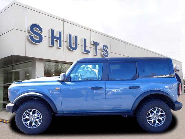 Certified 2025 Ford Bronco Badlands image 6