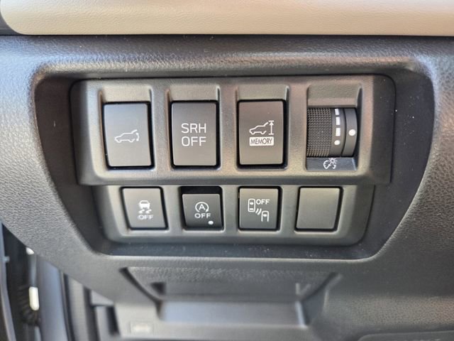 Used 2023 Subaru Forester Limited w/ Popular Package #2 AWD/4WD image 24