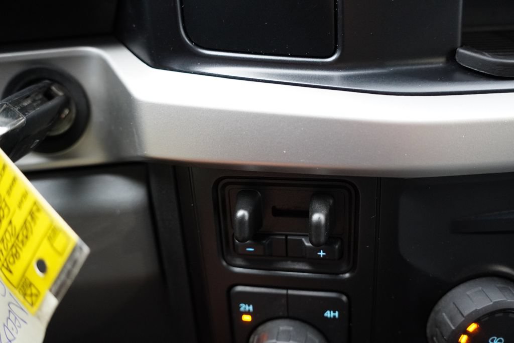 Certified 2024 Ford F350 XLT AWD/4WD image 30