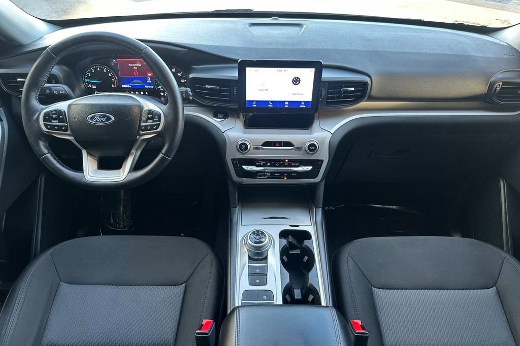 Certified 2023 Ford Explorer XLT image 15