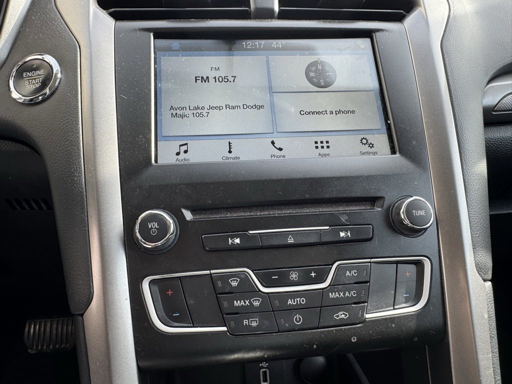 Certified 2018 Ford Fusion SE w/ Fusion SE Technology Package image 15