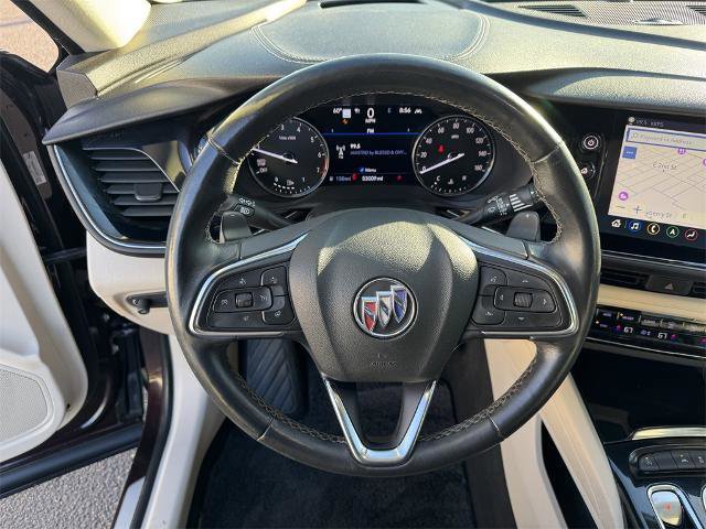 Used 2021 Buick Envision Avenir w/ Technology Package II image 21