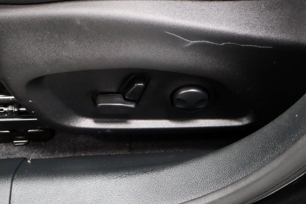 Used 2024 Jeep Compass Limited image 25