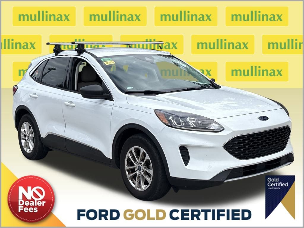 Certified 2022 Ford Escape SE image 1
