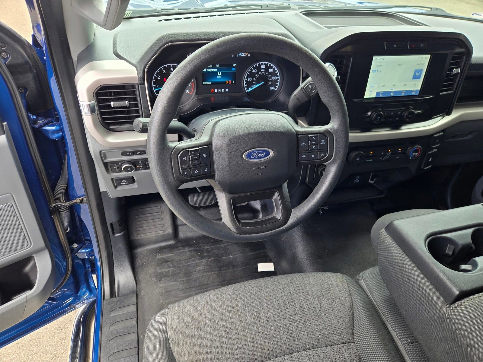 Certified 2022 Ford F150 XL w/ Equipment Group 101A High RWD image 23