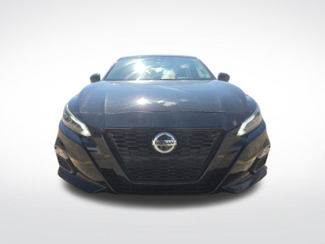 Used 2021 Nissan Altima 2.5 SR FWD image 2