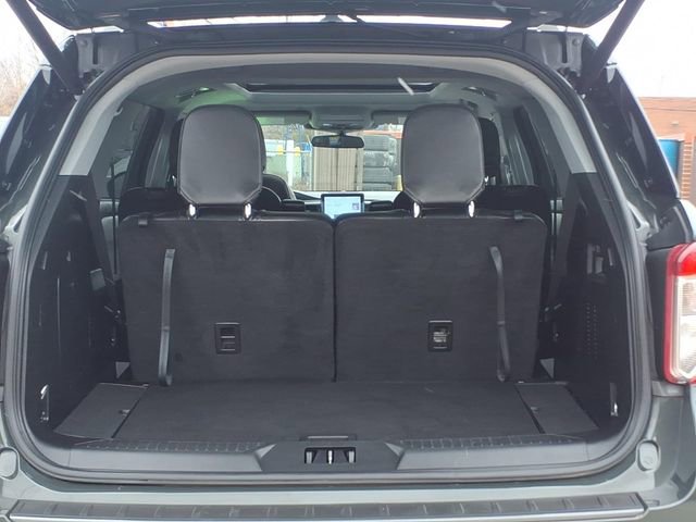 Certified 2023 Ford Explorer XLT w/ Equipment Group 202A image 10