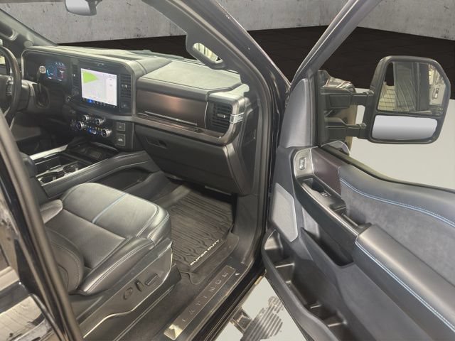 Certified 2026 Ford F250 Platinum AWD/4WD image 19