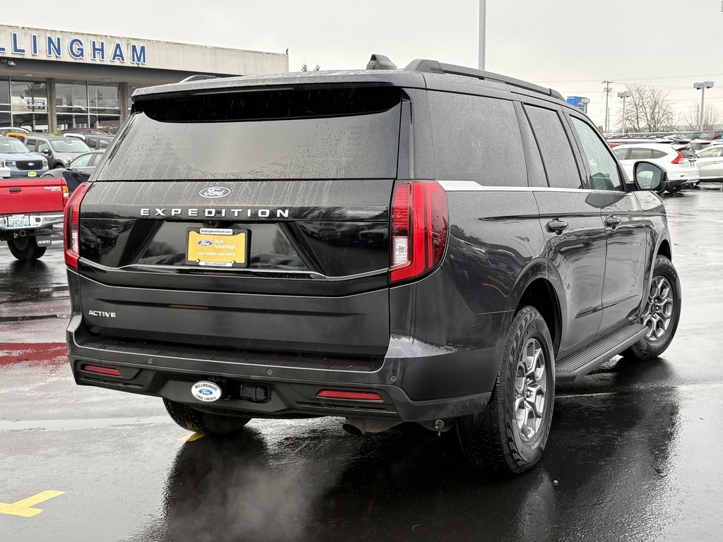 Certified 2025 Ford Expedition Active image 3