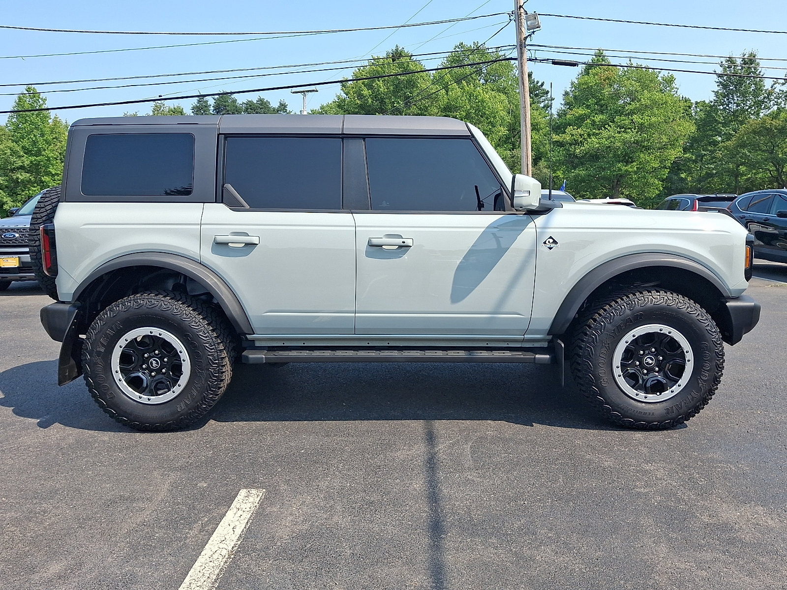 Certified 2024 Ford Bronco Outer Banks w/ Sasquatch Package AWD/4WD image 7