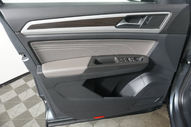 Used 2022 Volkswagen Atlas SE FWD image 30