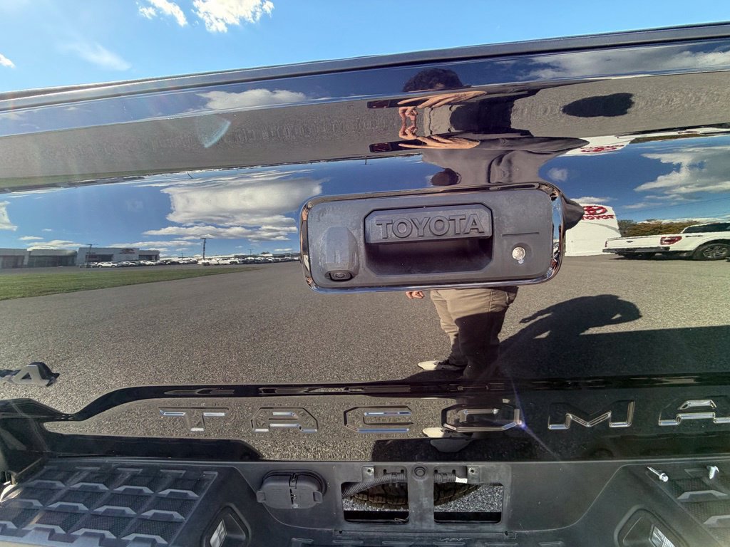 Used 2021 Toyota Tacoma SR5 w/ Trail Edition AWD/4WD image 41