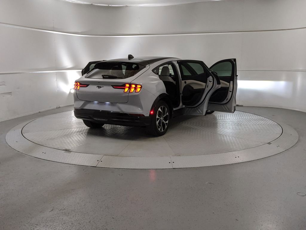 Certified 2023 Ford Mustang Mach-E Premium image 9