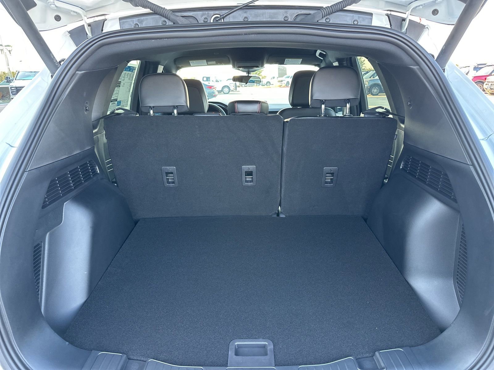 Certified 2025 Ford Escape ST-Line w/ Tech Pack #1 image 28