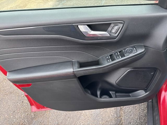 Certified 2023 Ford Escape ST-Line w/ Equipment Group 301A image 15