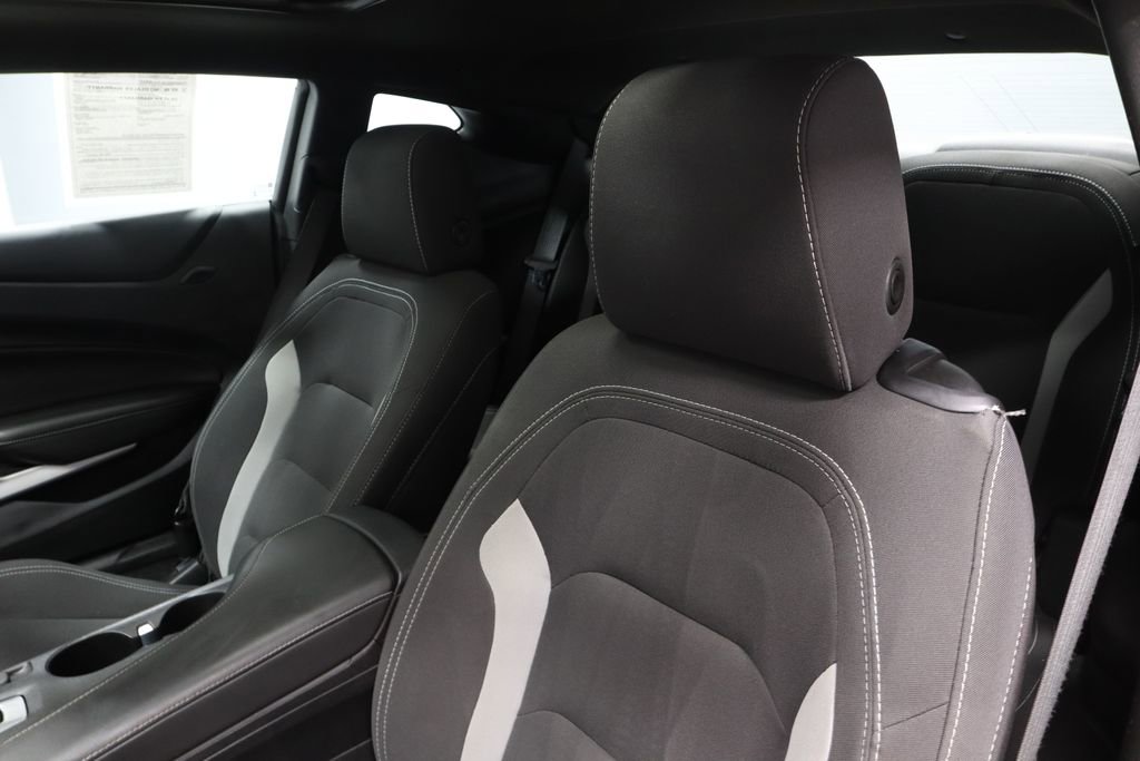 Used 2018 Chevrolet Camaro LT w/ RS Package image 23