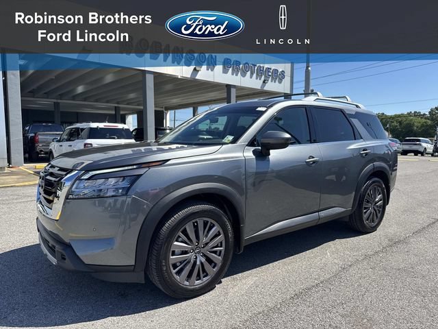 Used 2023 Nissan Pathfinder SL w/ SL Premium Package