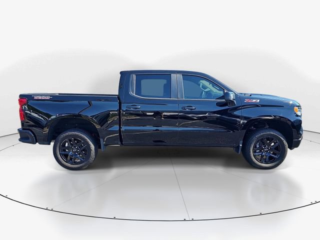 Used 2024 Chevrolet Silverado 1500 LT Trail Boss w/ LT Trail Boss Premium Package AWD/4WD video 3