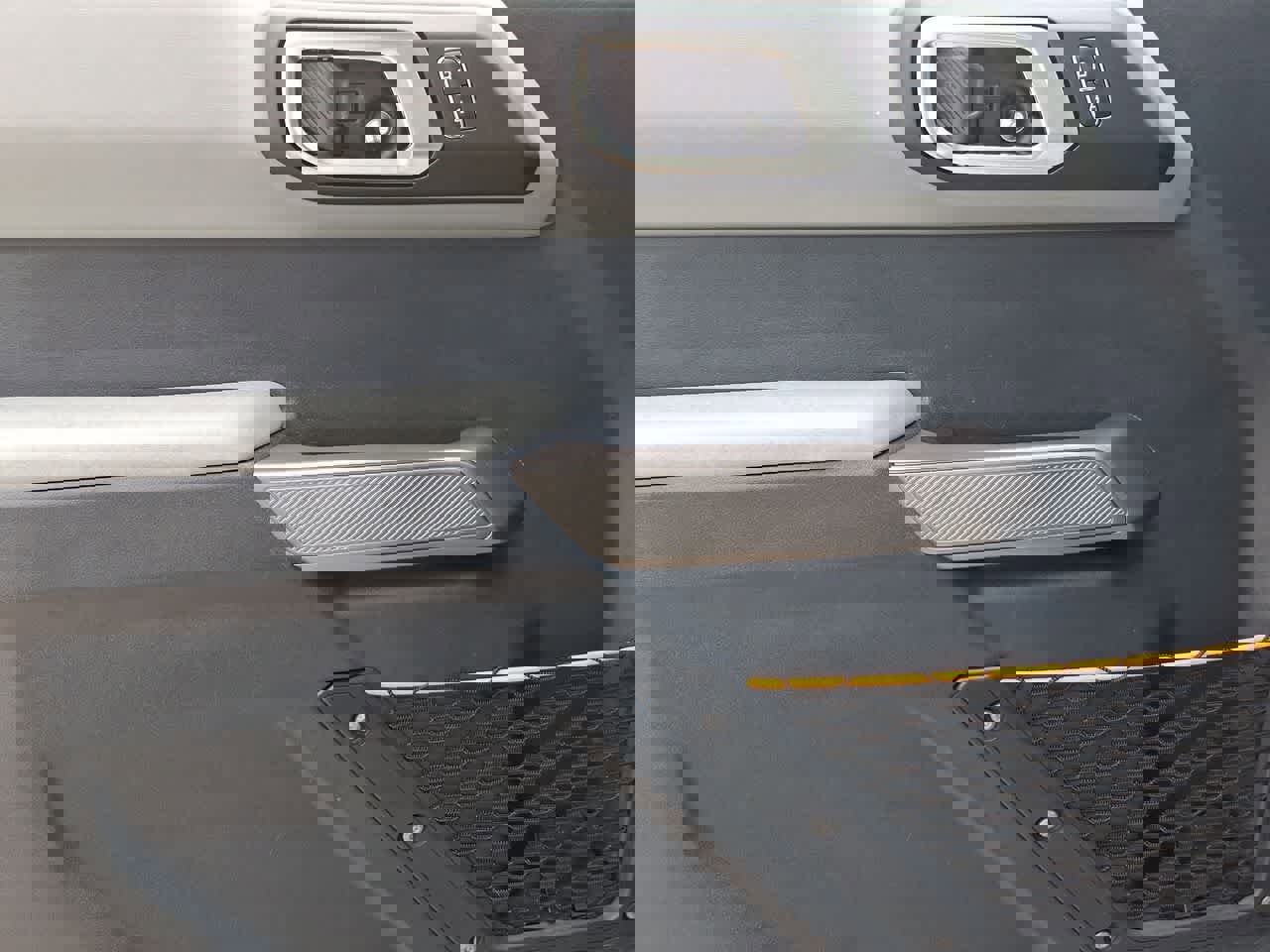 Certified 2023 Ford Bronco Badlands image 16